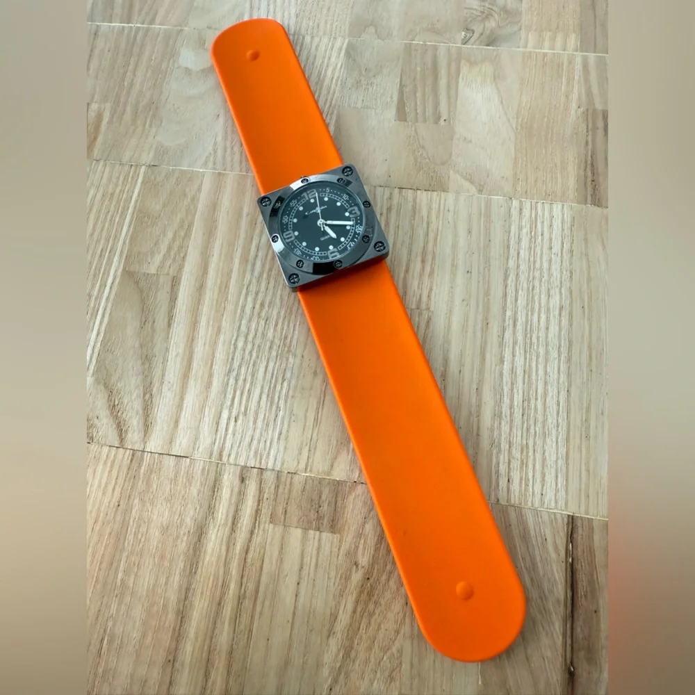 Captain by collezio square black watch orange slap strap NEW BATTERY